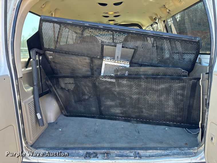 image for item FI1632 2003 Ford E150 van