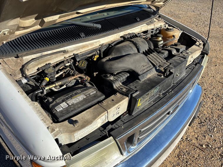 image for item FI1632 2003 Ford E150 van
