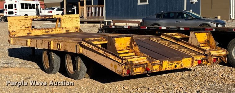 image for item FI1635 1976 Equipment trailer