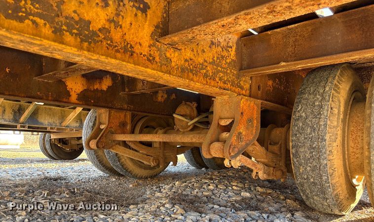 image for item FI1635 1976 Equipment trailer