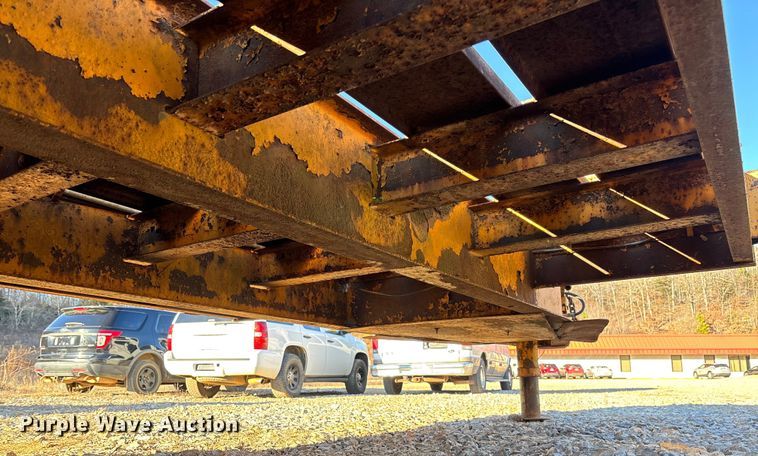 image for item FI1635 1976 Equipment trailer