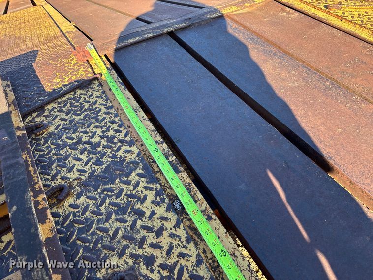 image for item FI1635 1976 Equipment trailer