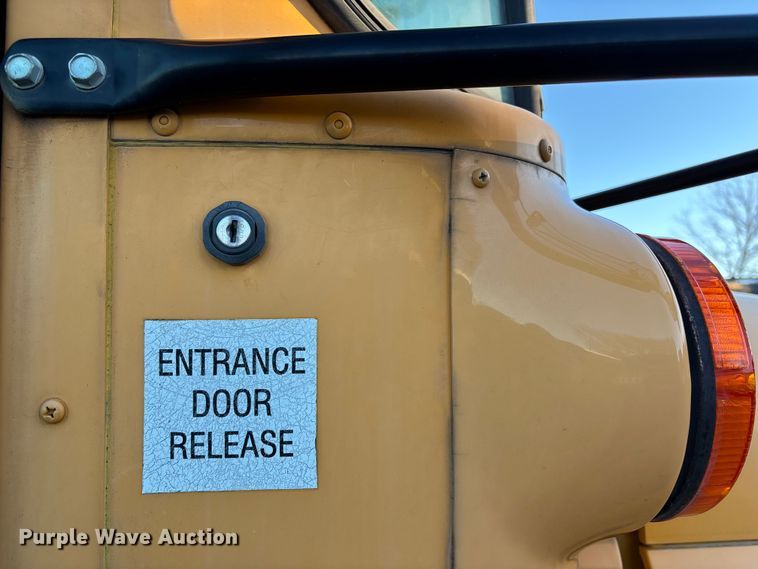 image for item FK0901 2016 IC Bus PB105 school bus