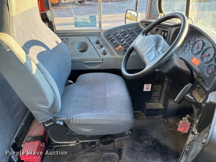 image for item FK0901 2016 IC Bus PB105 school bus