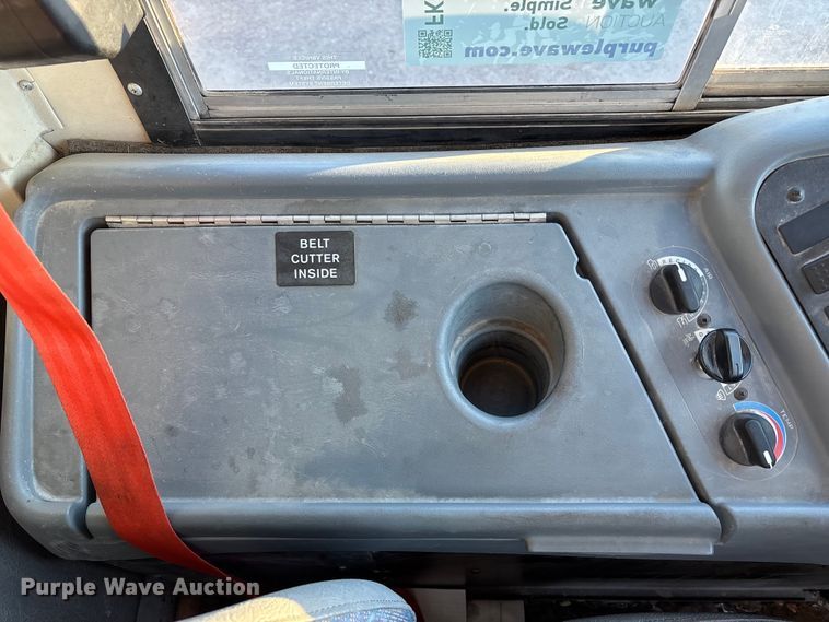 image for item FK0901 2016 IC Bus PB105 school bus