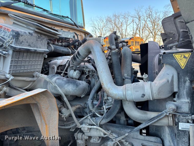 image for item FK0901 2016 IC Bus PB105 school bus