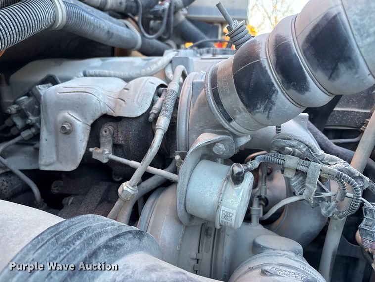 image for item FK0901 2016 IC Bus PB105 school bus