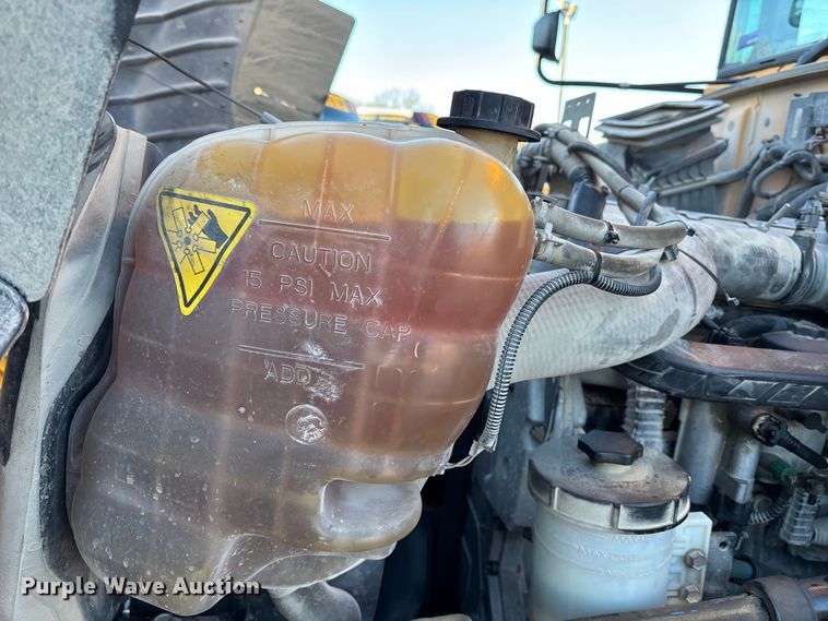 image for item FK0901 2016 IC Bus PB105 school bus