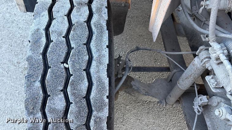 image for item FK0901 2016 IC Bus PB105 school bus