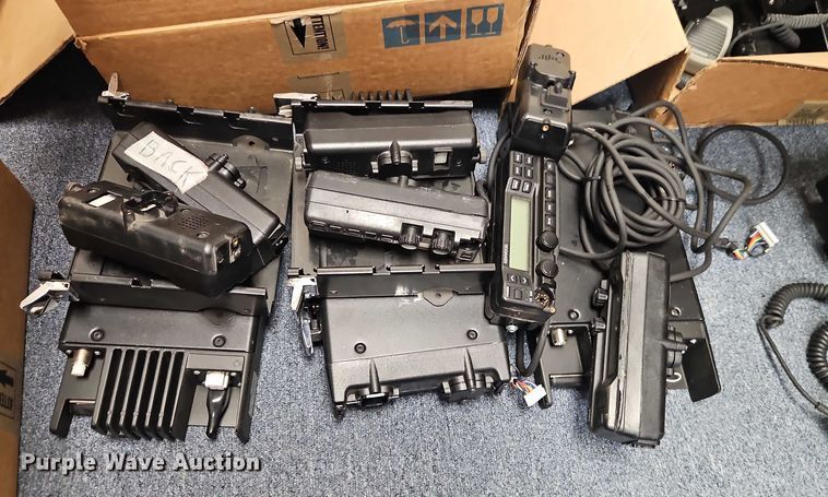 image for item FN5515 Radios