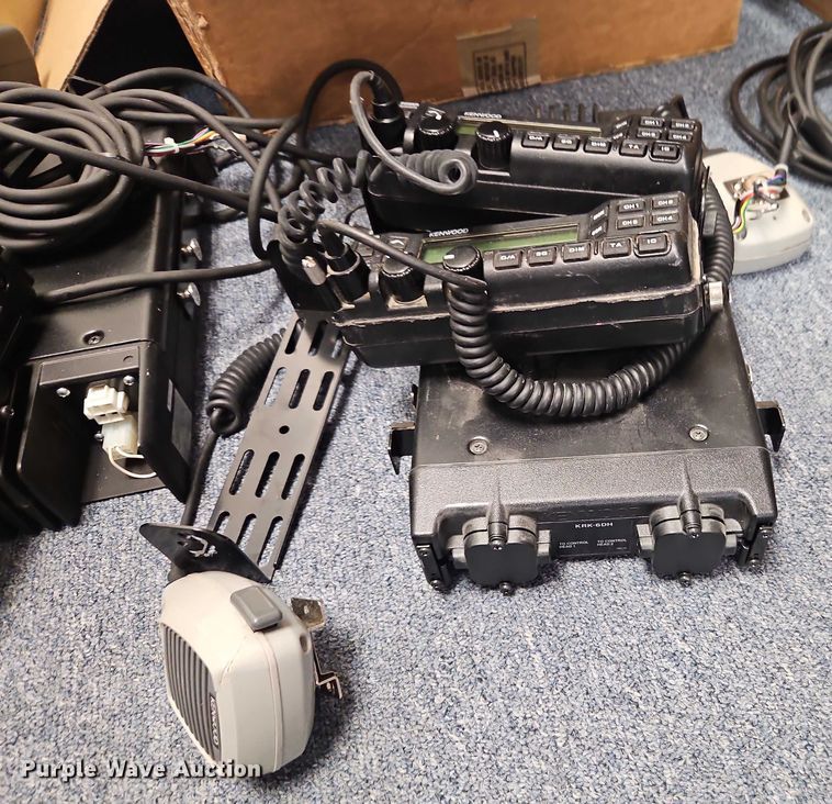 image for item FN5515 Radios