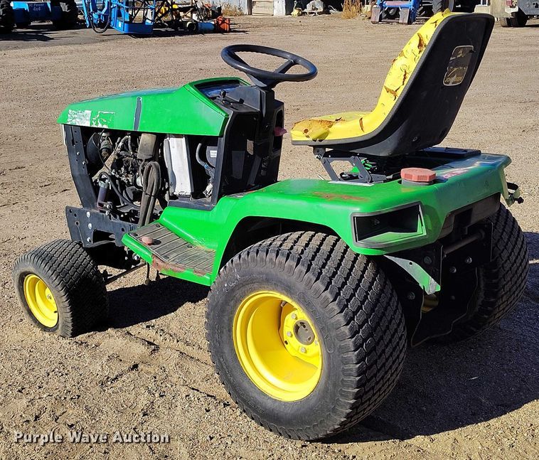 image for item IH9403 John Deere 455 lawn tractor