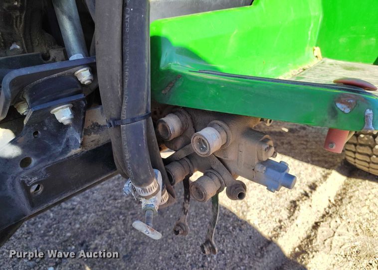 image for item IH9403 John Deere 455 lawn tractor