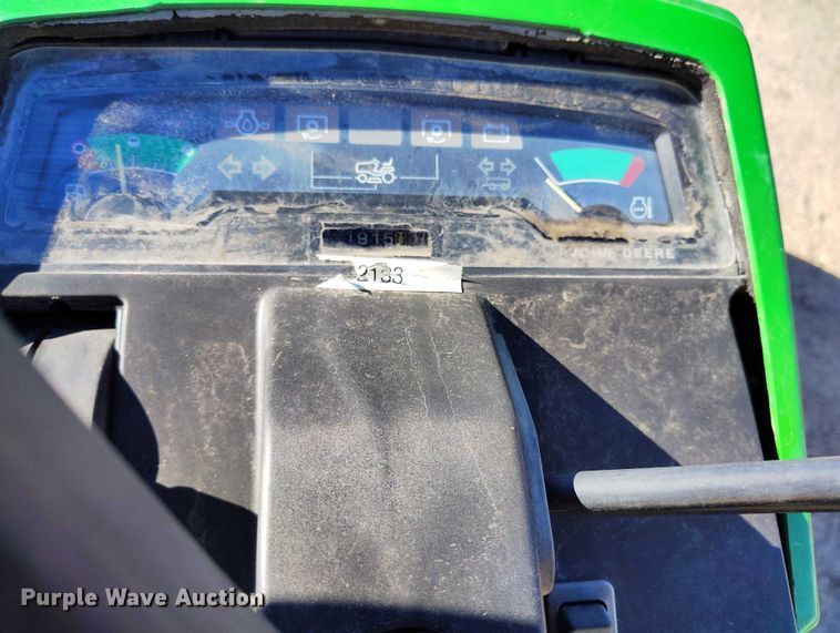 image for item IH9403 John Deere 455 lawn tractor