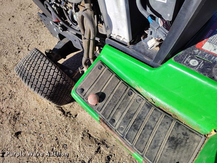 image for item IH9403 John Deere 455 lawn tractor