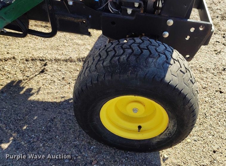 image for item IH9403 John Deere 455 lawn tractor