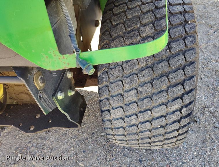 image for item IH9403 John Deere 455 lawn tractor