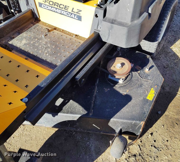 image for item IH9404 (3) Cub Cadet ZTR lawn mowers