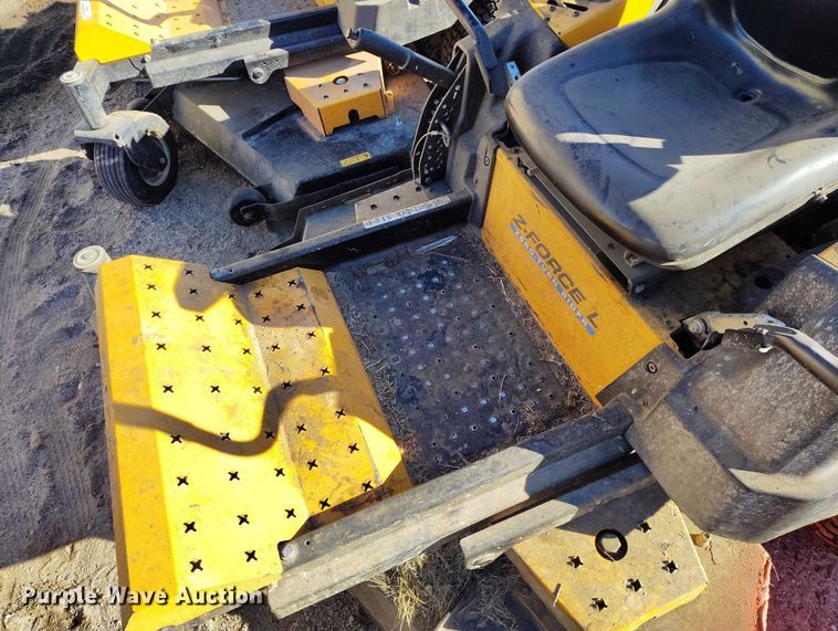 image for item IH9405 (2) Cub Cadet Z Force L ZTR lawn mowers