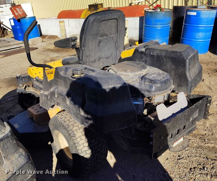 image for item IH9405 (2) Cub Cadet Z Force L ZTR lawn mowers