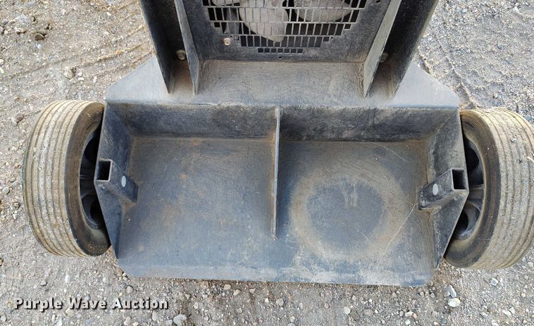 image for item IH9407 Thermal Arc 251 welder