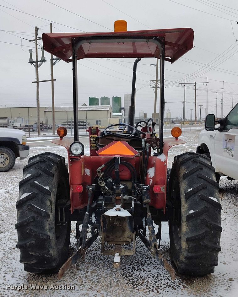 image for item IH9419 1989 Case IH 385 tractor