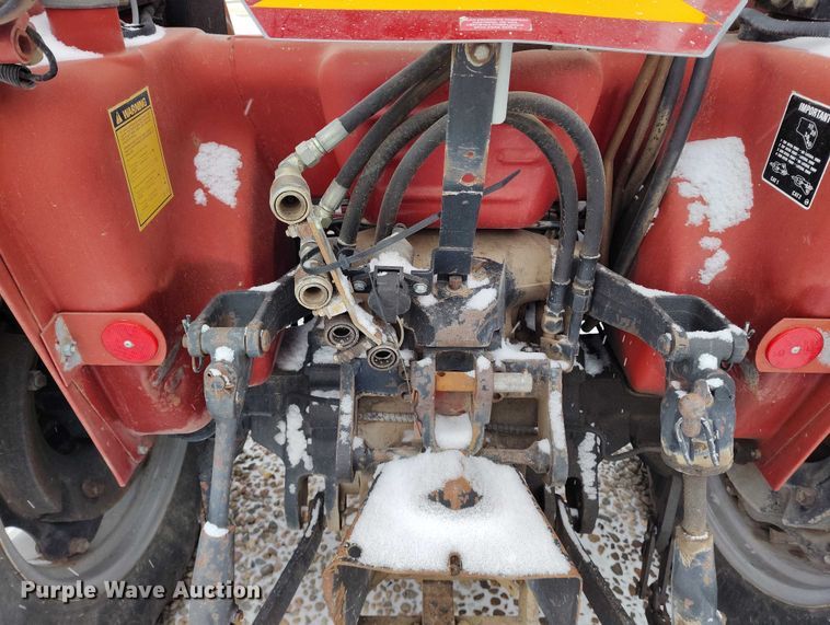 image for item IH9419 1989 Case IH 385 tractor