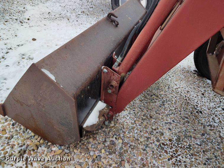 image for item IH9419 1989 Case IH 385 tractor