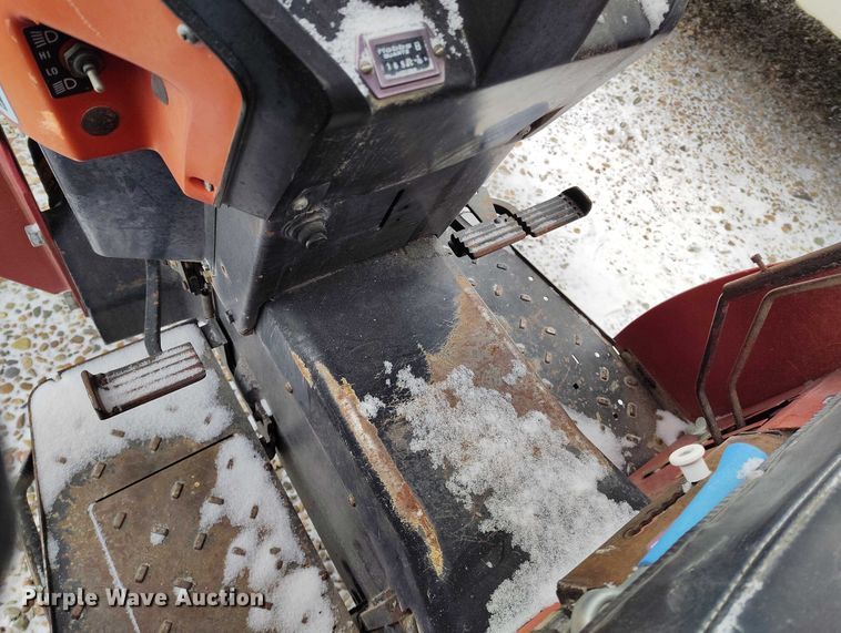 image for item IH9419 1989 Case IH 385 tractor