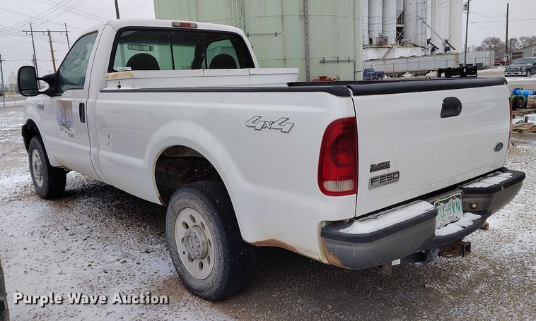 image for item IH9420 2007 Ford F250 Super Duty pickup truck