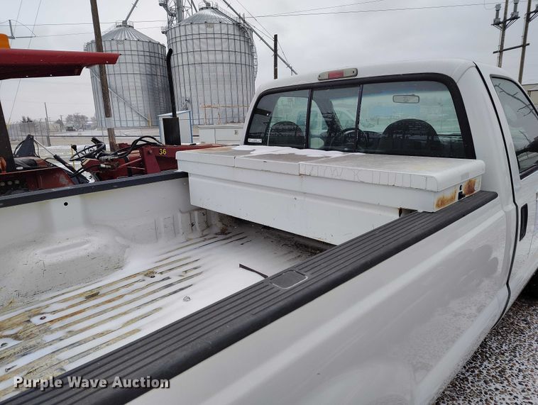 image for item IH9420 2007 Ford F250 Super Duty pickup truck