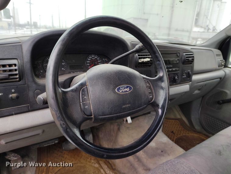 image for item IH9420 2007 Ford F250 Super Duty pickup truck