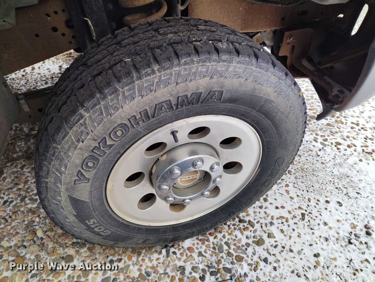 image for item IH9420 2007 Ford F250 Super Duty pickup truck