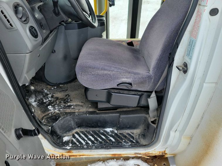 image for item NO9840 2011 ElDorado National Aerotech  E240 shuttle bus