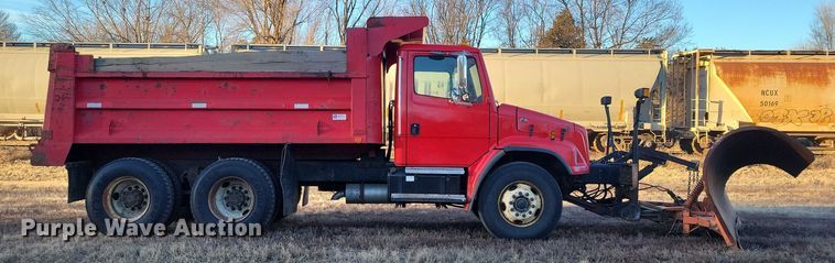 image for item NO9882 2003 Freightliner FL80 dump truck