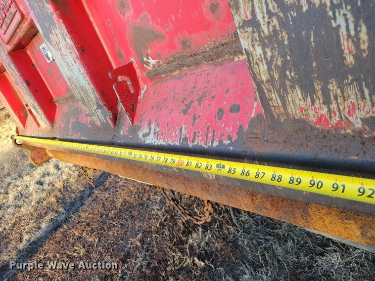 image for item NO9882 2003 Freightliner FL80 dump truck