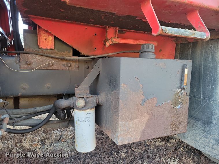 image for item NO9882 2003 Freightliner FL80 dump truck