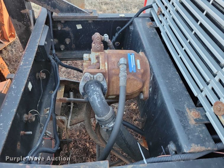 image for item NO9882 2003 Freightliner FL80 dump truck