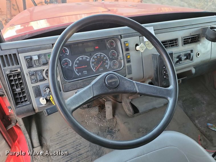 image for item NO9882 2003 Freightliner FL80 dump truck