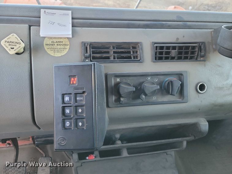 image for item NO9882 2003 Freightliner FL80 dump truck