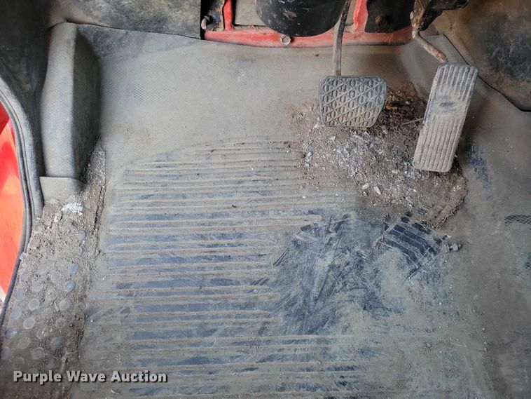 image for item NO9882 2003 Freightliner FL80 dump truck