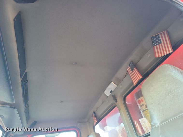 image for item NO9882 2003 Freightliner FL80 dump truck