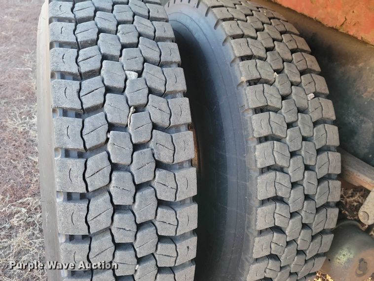 image for item NO9882 2003 Freightliner FL80 dump truck