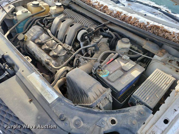 image for item NO9930 2005 Ford  Freestyle van