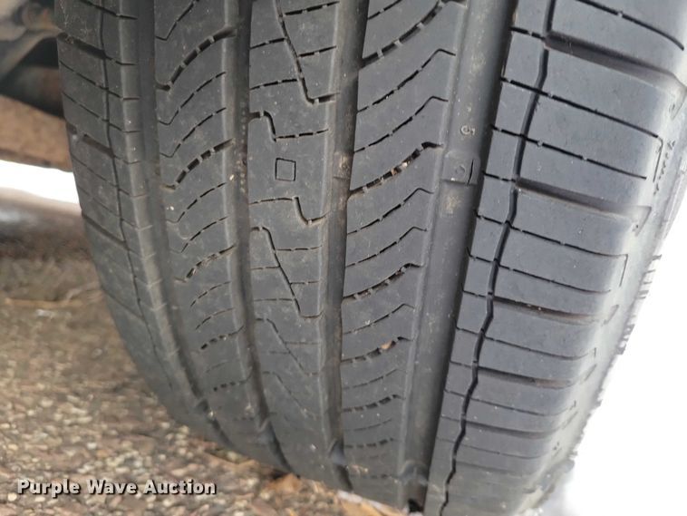 image for item NO9930 2005 Ford  Freestyle van