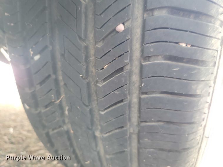 image for item NO9930 2005 Ford  Freestyle van