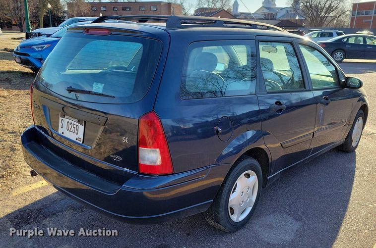 image for item NO9931 2003 Ford  Focus 