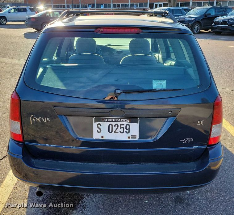 image for item NO9931 2003 Ford  Focus 