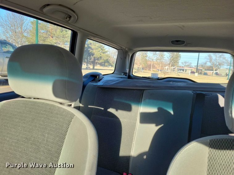 image for item NO9931 2003 Ford  Focus 