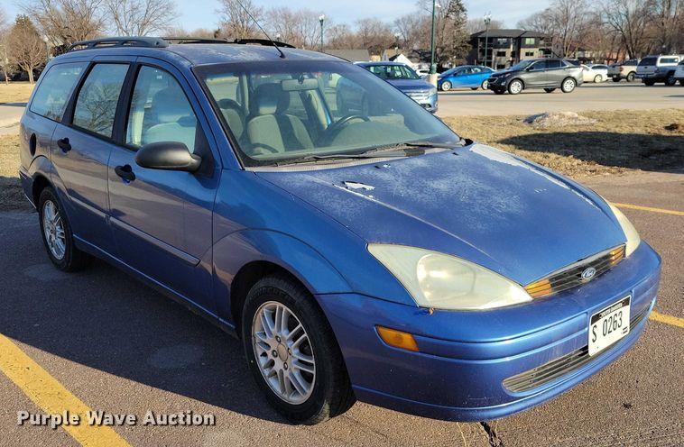 image for item NO9932 2002 Ford  Focus 